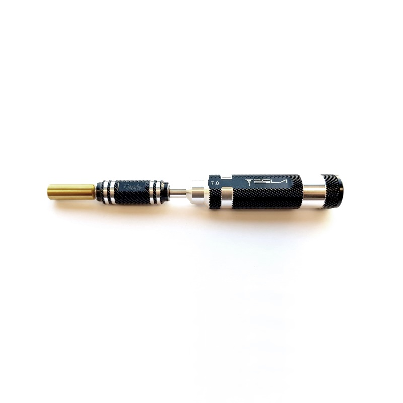 High-speed tire changing tool