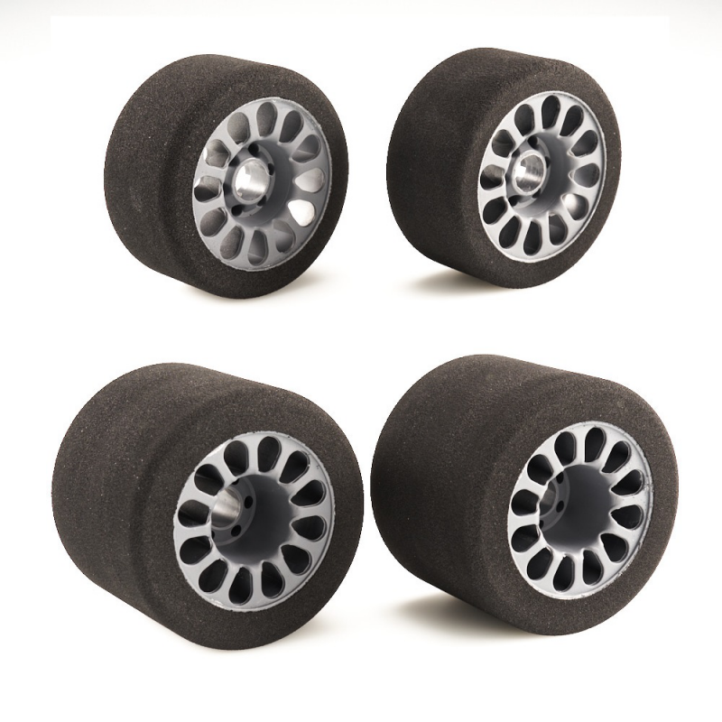 40+ Euro 2024 Einheitsreifen - ONE 1/8 Moosgummireifen - Carbon 32/35 Shore (4 Reifen)